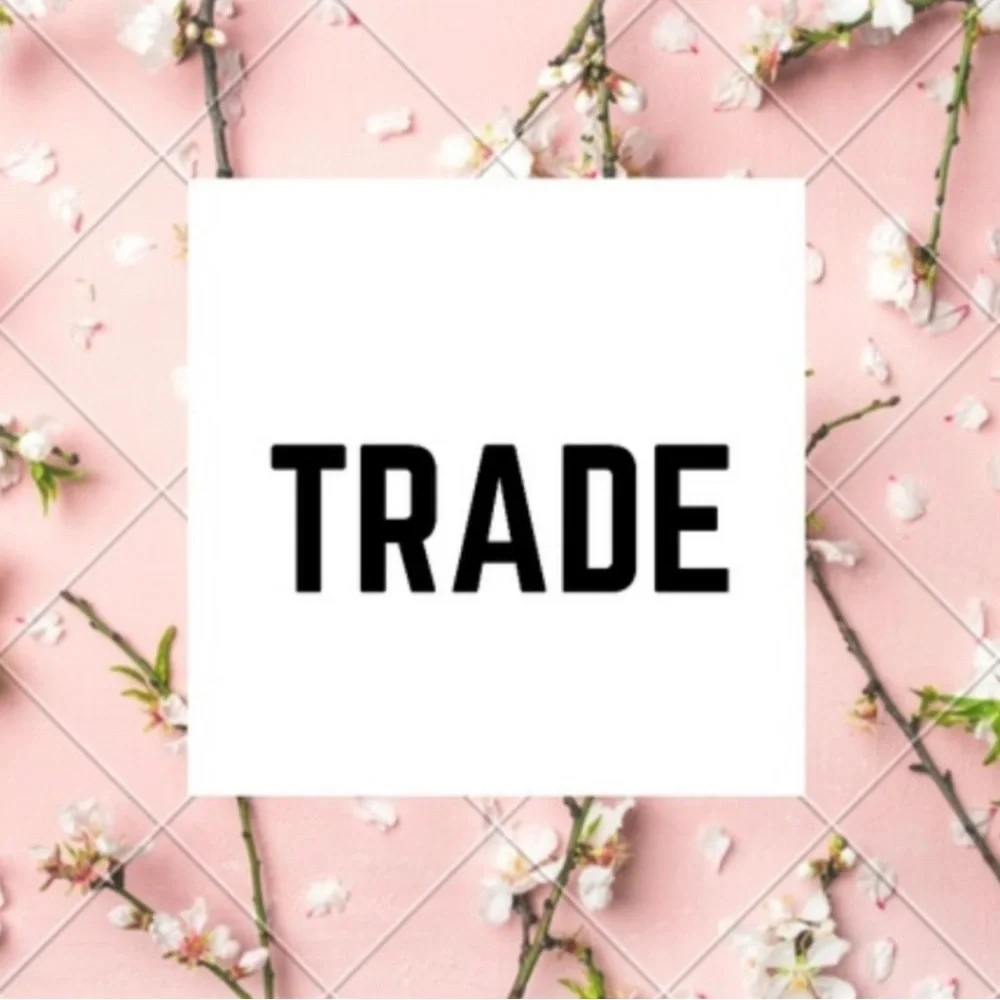 TRADE 💗 - Picture 1 of 7